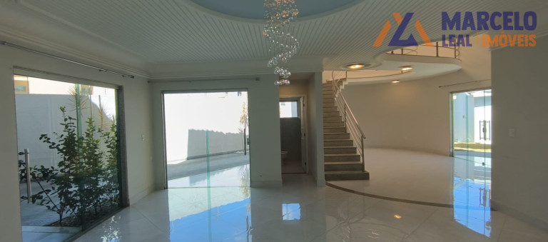 Imagem Casa com 4 Quartos à Venda, 375 m² em Candeias - Vitória Da Conquista