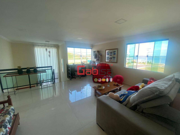 Imagem Casa com 4 Quartos à Venda, 204 m² em Vila Sao Pedro - São Pedro Da Aldeia Imagem Casa com 4 Quartos à Venda, 204 m² em Vila Sao Pedro - São Pedro Da Aldeia