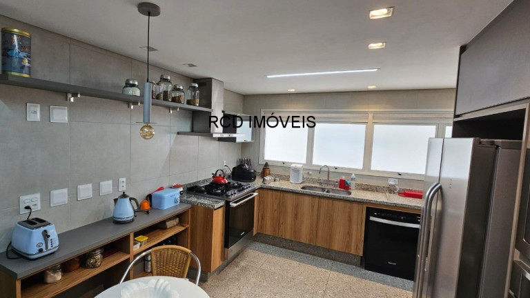 Imagem Apartamento com 3 Quartos à Venda, 238 m² em Vila Suzana - São Paulo