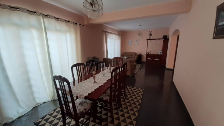 Imagem Casa de Condomínio com 4 Quartos à Venda, 329 m² em Iporanga - Sorocaba