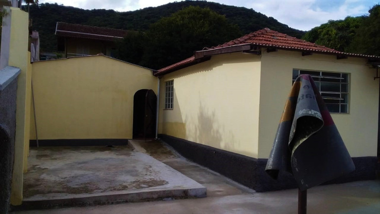 Imagem Casa com 3 Quartos à Venda, 205 m² em Jardim Dos Estados - Poços De Caldas