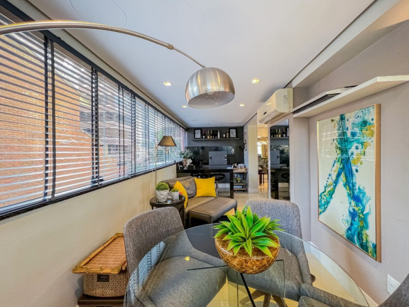 Imagem Apartamento com 3 Quartos à Venda, 150 m² em Bela Vista - Porto Alegre