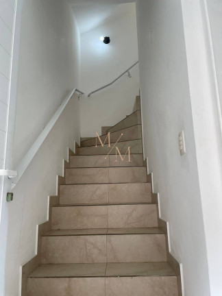 Imagem Casa com 2 Quartos à Venda, 104 m² em Marapé - Santos
