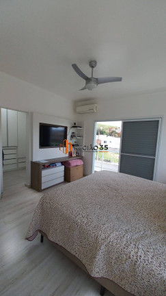 Imagem Casa com 3 Quartos à Venda, 280 m² em Chácara Dos Cravos - Poços De Caldas Imagem Casa com 3 Quartos à Venda, 280 m² em Chácara Dos Cravos - Poços De Caldas
