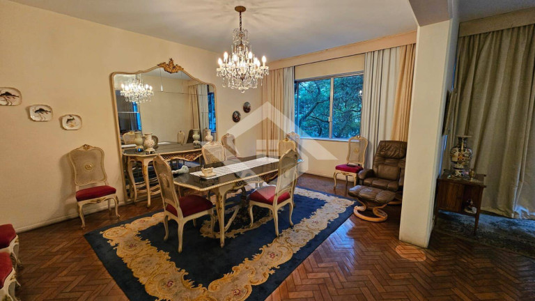 Imagem Apartamento com 4 Quartos à Venda, 300 m² em Copacabana - Rio De Janeiro Imagem Apartamento com 4 Quartos à Venda, 300 m² em Copacabana - Rio De Janeiro