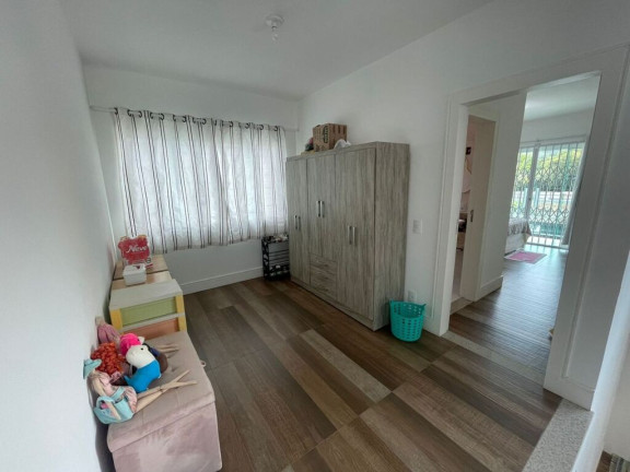 Imagem Casa com 4 Quartos à Venda, 232 m² em Governador Celso Ramos - Governador Celso Ramos