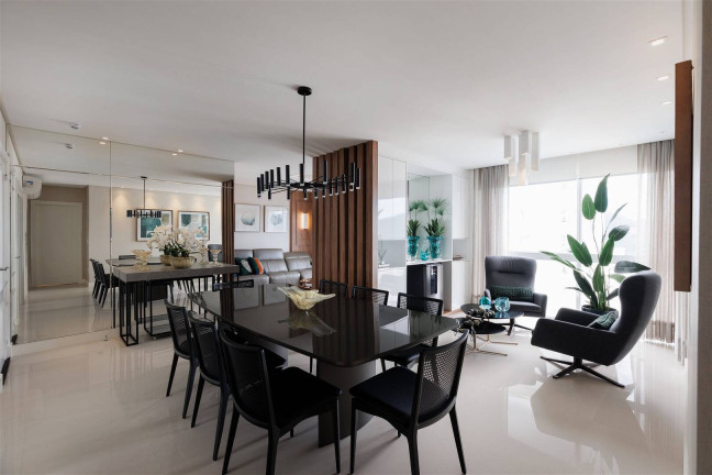 Apartamento com 3 Quartos à Venda, 167 m² em Centro - Balneário Camboriú