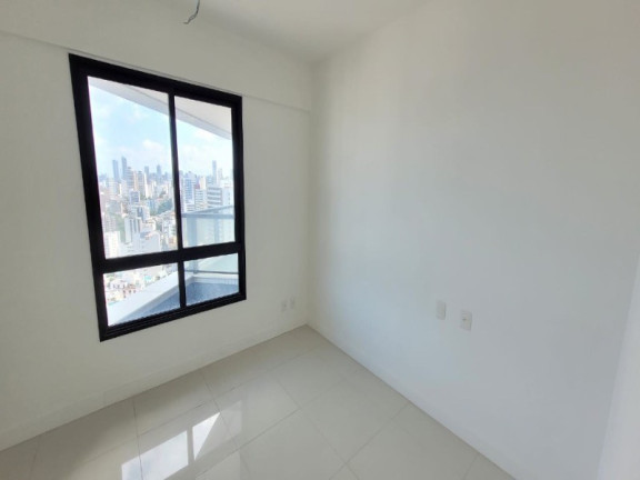 Imagem Imóvel com 4 Quartos à Venda, 275 m² em Ondina - Salvador Imagem Imóvel com 4 Quartos à Venda, 275 m² em Ondina - Salvador