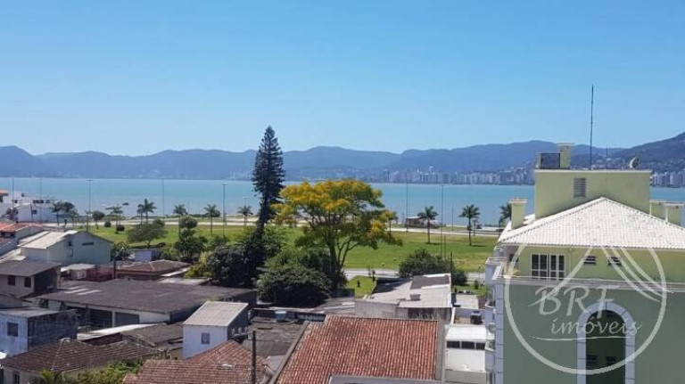 Apartamento com 3 Quartos à Venda, 102 m² em Balneário - Florianópolis