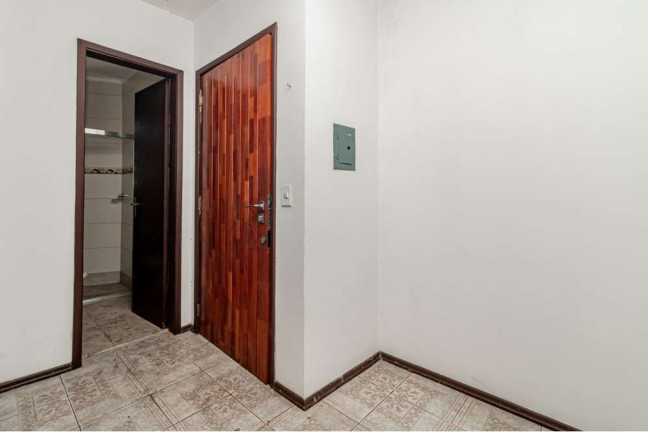 Imagem Apartamento com 1 Quarto à Venda, 42 m² em Jardim Carvalho - Porto Alegre