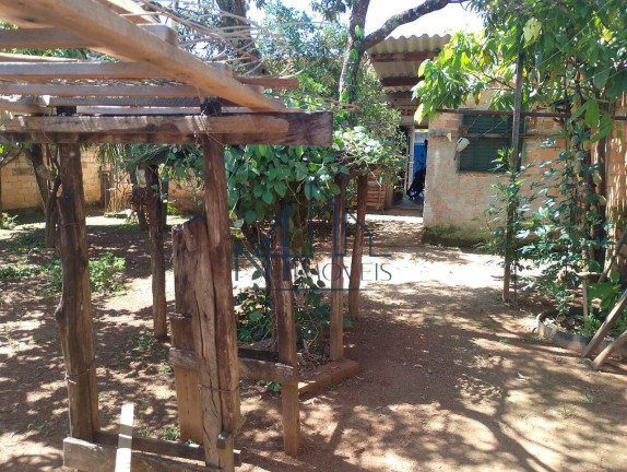 Imagem Casa com 2 Quartos à Venda, 360 m² em Independência - 3º Complemento - Aparecida De Goiânia