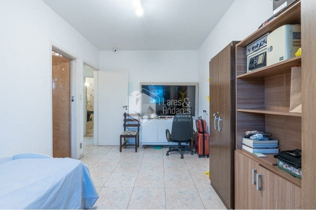 Imagem Casa com 3 Quartos à Venda, 240 m² em Jardim Aeroporto - São Paulo Imagem Casa com 3 Quartos à Venda, 240 m² em Jardim Aeroporto - São Paulo