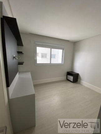 Imagem Apartamento com 4 Quartos à Venda, 237 m² em Barra Sul - Balneário Camboriú Imagem Apartamento com 4 Quartos à Venda, 237 m² em Barra Sul - Balneário Camboriú