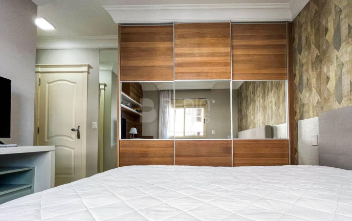 Imagem Apartamento com 4 Quartos à Venda, 171 m² em Centro - Balneário Camboriú Imagem Apartamento com 4 Quartos à Venda, 171 m² em Centro - Balneário Camboriú