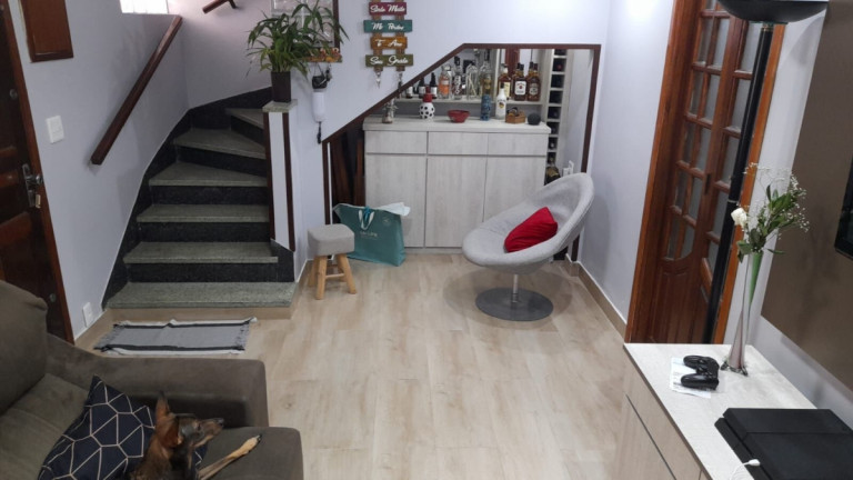 Casa com 2 Quartos à Venda, 60 m² em Vila Mathias - Santos
