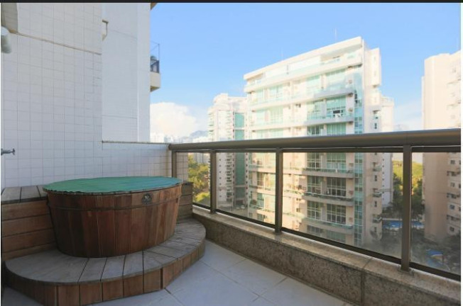 Imagem Apartamento com 5 Quartos à Venda, 440 m² em Barra Da Tijuca - Rio De Janeiro