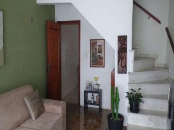 Imagem Sobrado com 3 Quartos à Venda, 125 m² em Vila Nivi - São Paulo