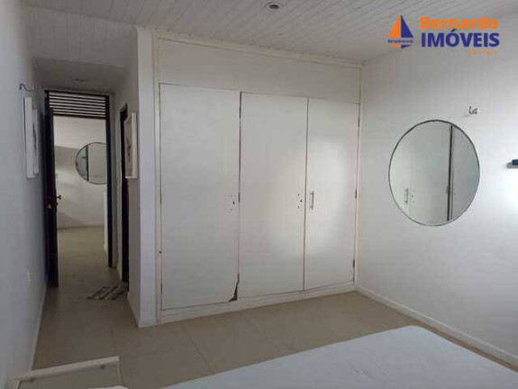 Imagem Casa com 8 Quartos à Venda, 490 m² em Caponga - Cascavel