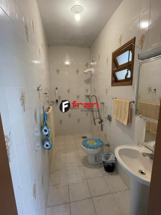 Imagem Casa com 4 Quartos à Venda, 150 m² em Córrego Grande - Florianópolis Imagem Casa com 4 Quartos à Venda, 150 m² em Córrego Grande - Florianópolis