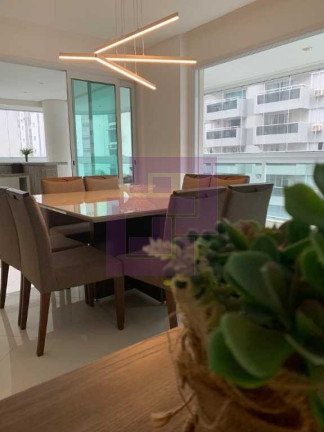 Imagem Apartamento com 3 Quartos à Venda, 177 m² em Pitangueiras - Guarujá Imagem Apartamento com 3 Quartos à Venda, 177 m² em Pitangueiras - Guarujá