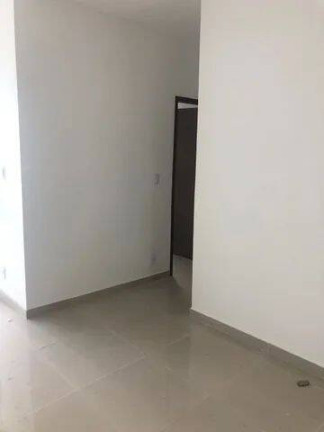 Imagem Casa com 2 Quartos à Venda,  em Conceicão - Feira De Santana