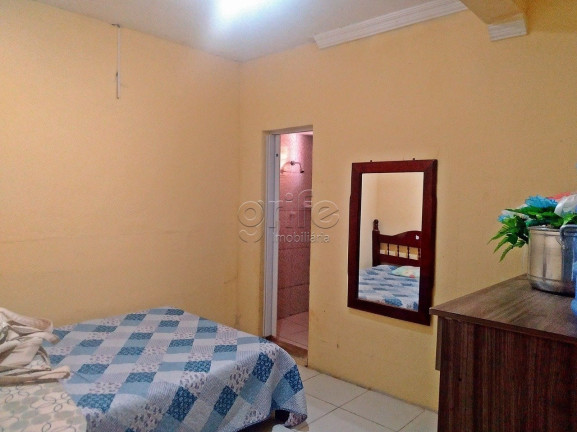 Imagem Casa com 5 Quartos à Venda, 289 m² em Montese - Fortaleza Imagem Casa com 5 Quartos à Venda, 289 m² em Montese - Fortaleza