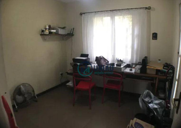Imagem Casa com 6 Quartos à Venda, 280 m² em Sape - Niterói Imagem Casa com 6 Quartos à Venda, 280 m² em Sape - Niterói