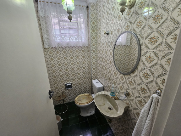 Imagem Casa com 4 Quartos à Venda, 285 m² em Embaré - Santos