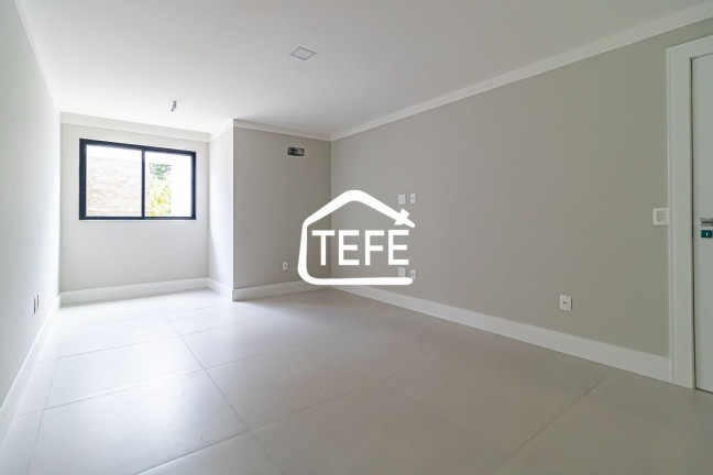 Imagem Casa com 4 Quartos à Venda, 360 m² em Barra Da Tijuca - Rio De Janeiro Imagem Casa com 4 Quartos à Venda, 360 m² em Barra Da Tijuca - Rio De Janeiro