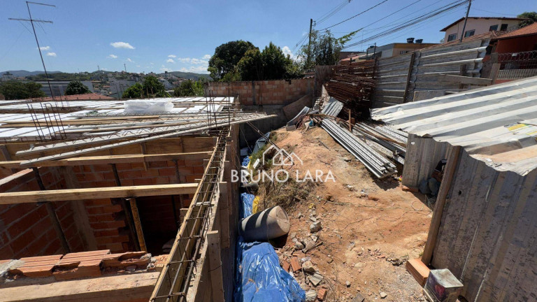 Imagem Casa com 3 Quartos à Venda, 132 m² em Espírito Santo - Betim Imagem Casa com 3 Quartos à Venda, 132 m² em Espírito Santo - Betim