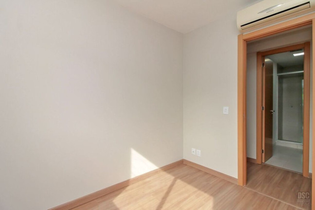 Imagem Imóvel com 3 Quartos à Venda, 74 m² em Teresópolis - Porto Alegre Imagem Imóvel com 3 Quartos à Venda, 74 m² em Teresópolis - Porto Alegre