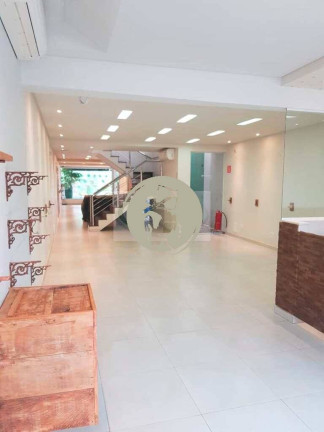Imagem Casa com 3 Quartos à Venda, 224 m² em Gonzaga - Santos