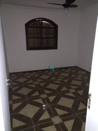 Imagem Casa com 3 Quartos à Venda, 180 m² em Senador Vasconcelos - Rio De Janeiro Imagem Casa com 3 Quartos à Venda, 180 m² em Senador Vasconcelos - Rio De Janeiro