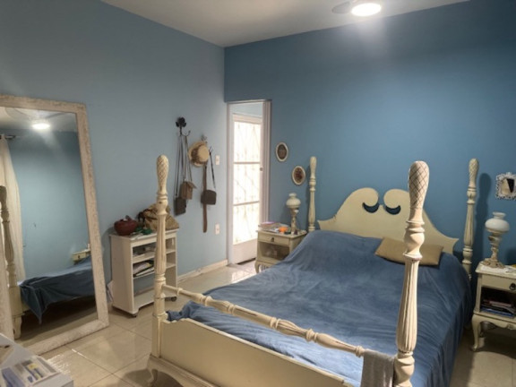 Imagem Casa com 3 Quartos à Venda, 240 m² em Pituba - Salvador Imagem Casa com 3 Quartos à Venda, 240 m² em Pituba - Salvador
