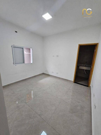 Imagem Casa com 2 Quartos à Venda, 70 m² em Mirim - Praia Grande Imagem Casa com 2 Quartos à Venda, 70 m² em Mirim - Praia Grande