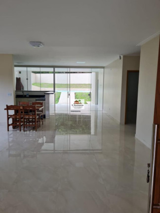 Imagem Casa com 3 Quartos à Venda, 223 m² em Thermas De Santa Bárbara - águas De Santa Bárbara Imagem Casa com 3 Quartos à Venda, 223 m² em Thermas De Santa Bárbara - águas De Santa Bárbara