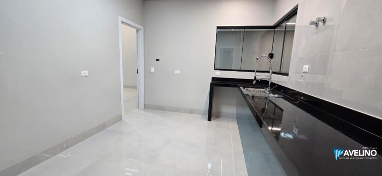 Imagem Casa com 8 Quartos à Venda, 220 m² em Vila Carlota - Campo Grande Imagem Casa com 8 Quartos à Venda, 220 m² em Vila Carlota - Campo Grande
