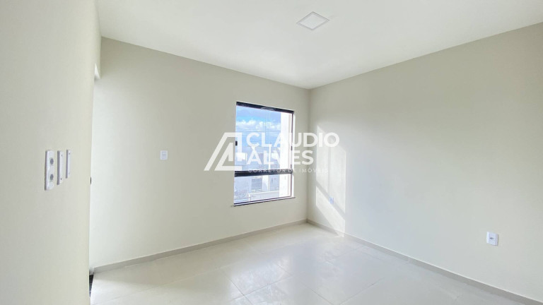 Imagem Casa com 3 Quartos à Venda, 110 m² em Sim - Feira De Santana