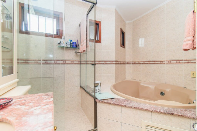 Imagem Casa com 4 Quartos à Venda, 290 m² em Petrópolis - Porto Alegre