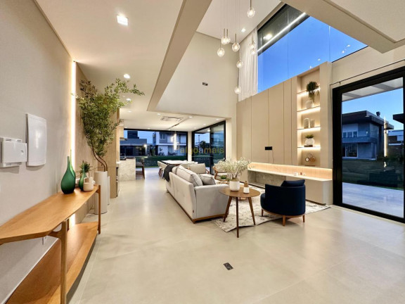 Imagem Casa com 5 Quartos à Venda, 385 m² em Condominio Capao Ilhas Resort - Capão Da Canoa Imagem Casa com 5 Quartos à Venda, 385 m² em Condominio Capao Ilhas Resort - Capão Da Canoa