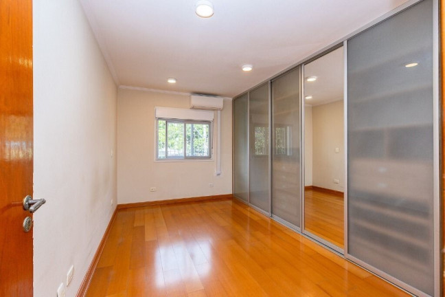 Imagem Casa com 2 Quartos à Venda, 136 m² em Jardim Aeroporto - São Paulo