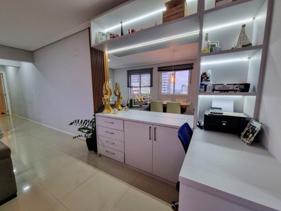 Imagem Apartamento com 2 Quartos à Venda, 98 m² em Barreiros - São José