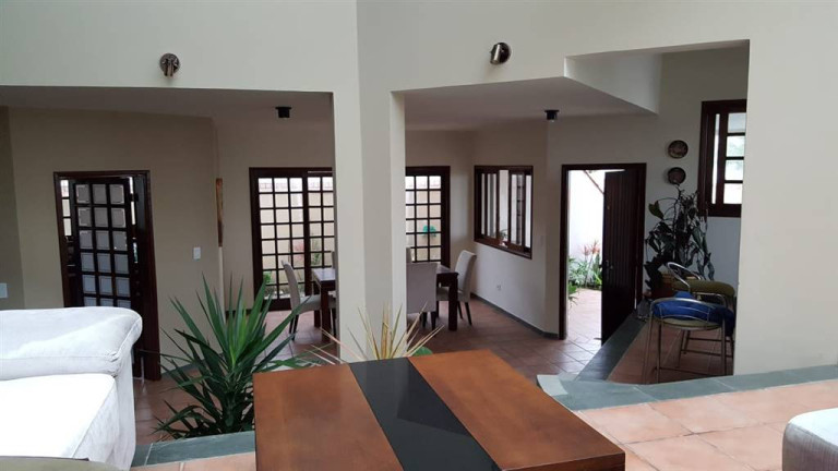 Imagem Casa com 5 Quartos à Venda, 420 m² em Plataforma - Mongaguá