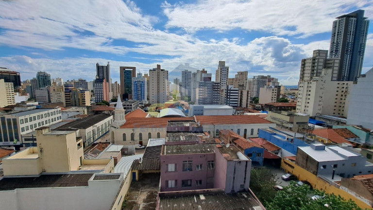 Imagem Imóvel com 2 Quartos para Alugar, 73 m² em Centro - Campinas