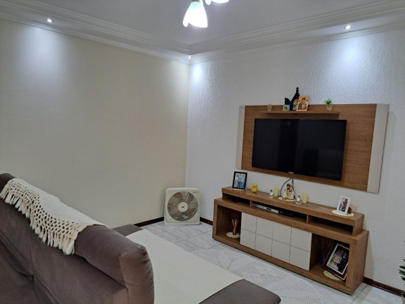 Imagem Casa com 3 Quartos à Venda, 190 m² em Santo Antônio - Louveira