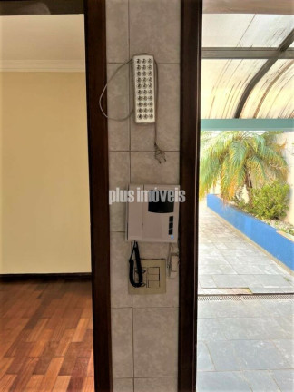 Imagem Casa com 3 Quartos à Venda, 331 m² em Morumbi - São Paulo Imagem Casa com 3 Quartos à Venda, 331 m² em Morumbi - São Paulo