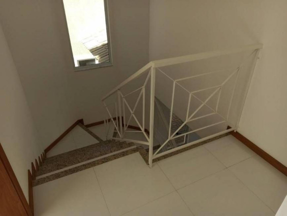 Imagem Casa com 4 Quartos à Venda, 130 m² em Vargem Grande - Teresópolis