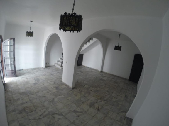 Imagem Casa com 3 Quartos para Alugar, 305 m² em Campo Grande - Rio De Janeiro Imagem Casa com 3 Quartos para Alugar, 305 m² em Campo Grande - Rio De Janeiro