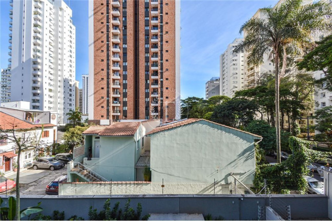 Imagem Sala Comercial à Venda, 22 m² em Moema - São Paulo Imagem Sala Comercial à Venda, 22 m² em Moema - São Paulo