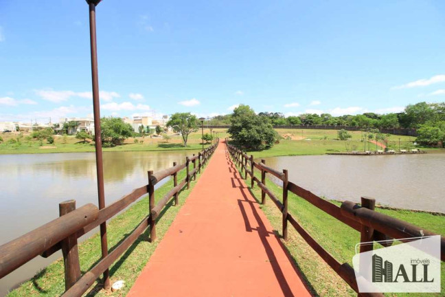 Terreno à Venda, 420 m² em Condomínio Golden Park Residence - Mirassol